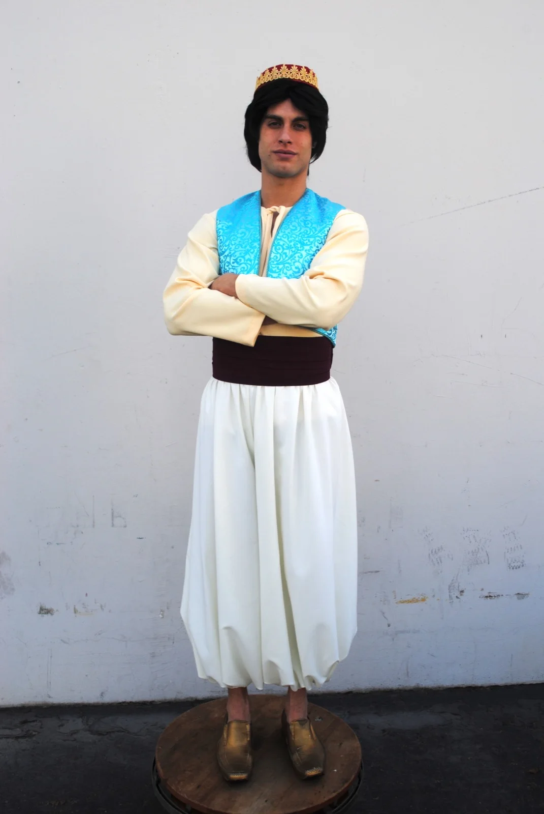 Arabian Prince party character in Chicago