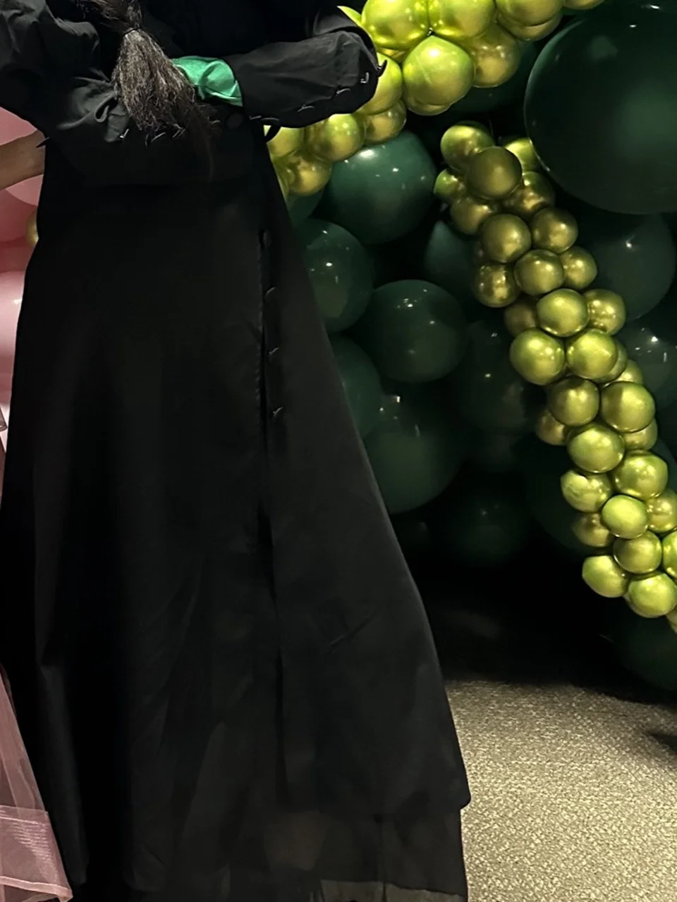 Emerald Witch party character in Chicago