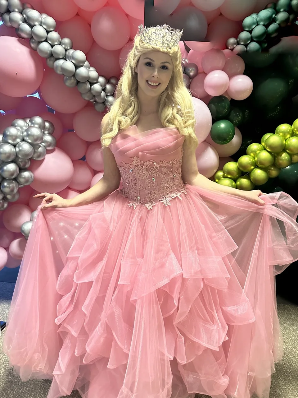 Bubble Witch party character in Chicago